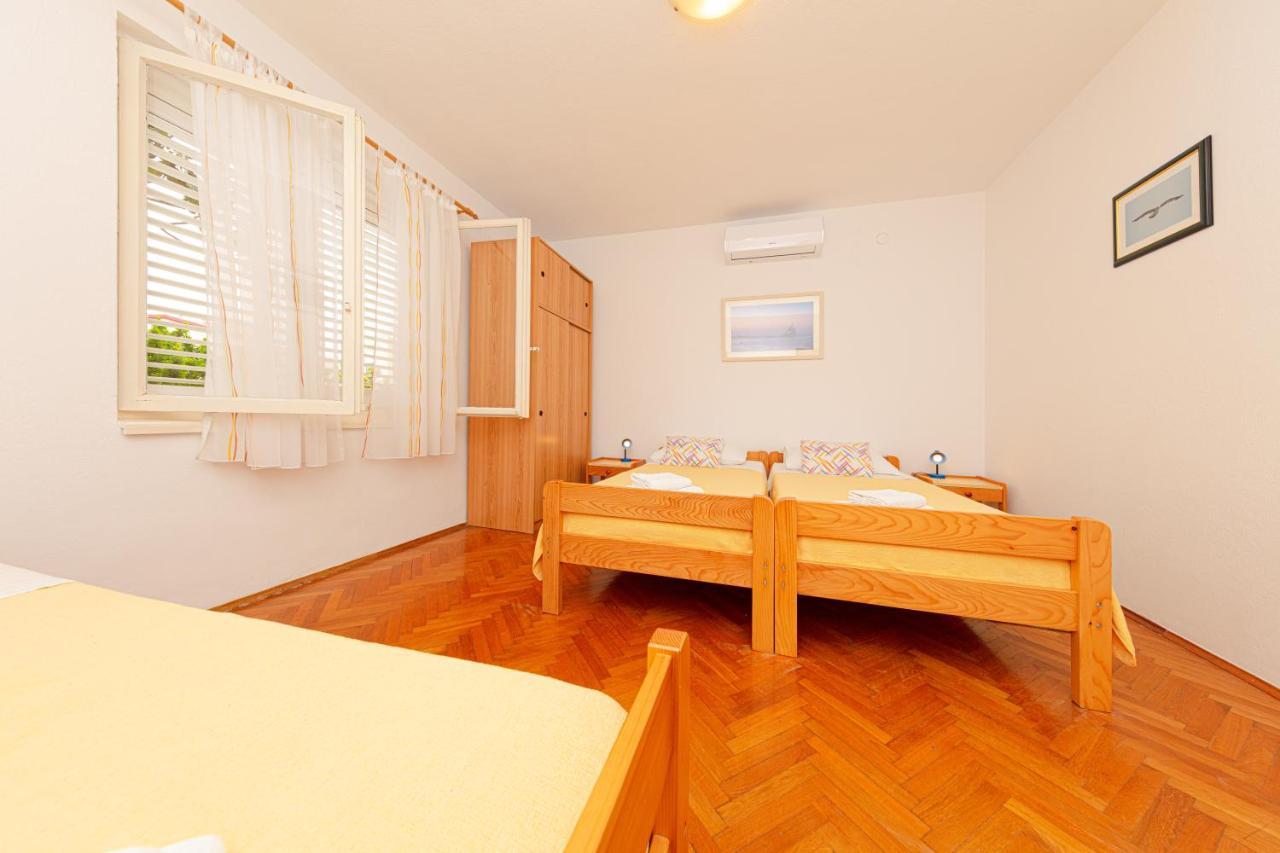 Apartment Promajna Buitenkant foto