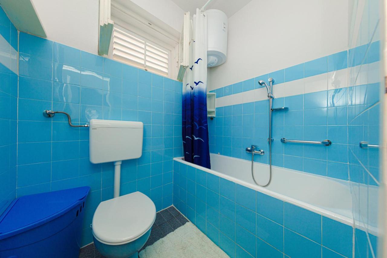 Apartment Promajna Buitenkant foto